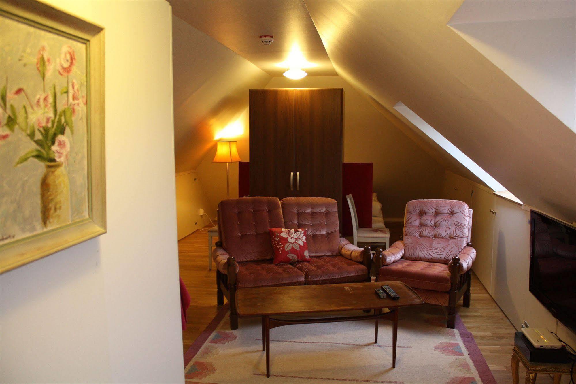 Design Hostel Mia Хельсингборг Экстерьер фото